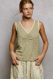 POL Lace Trim Floral Tank