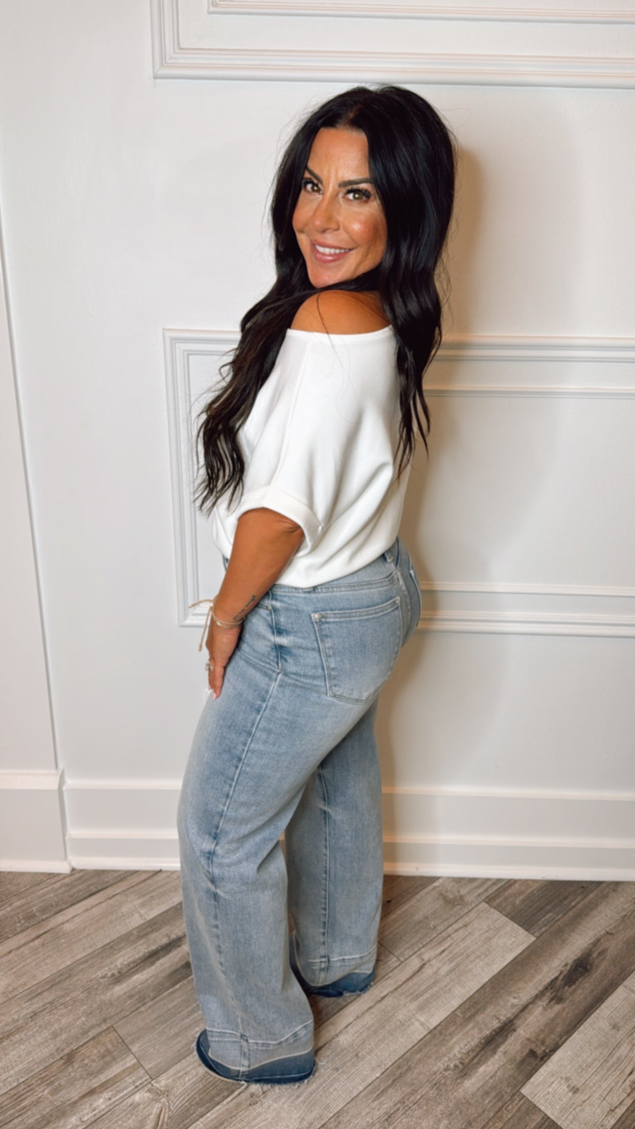 Judy BLue Light Wash Mid Rise Realse Hem