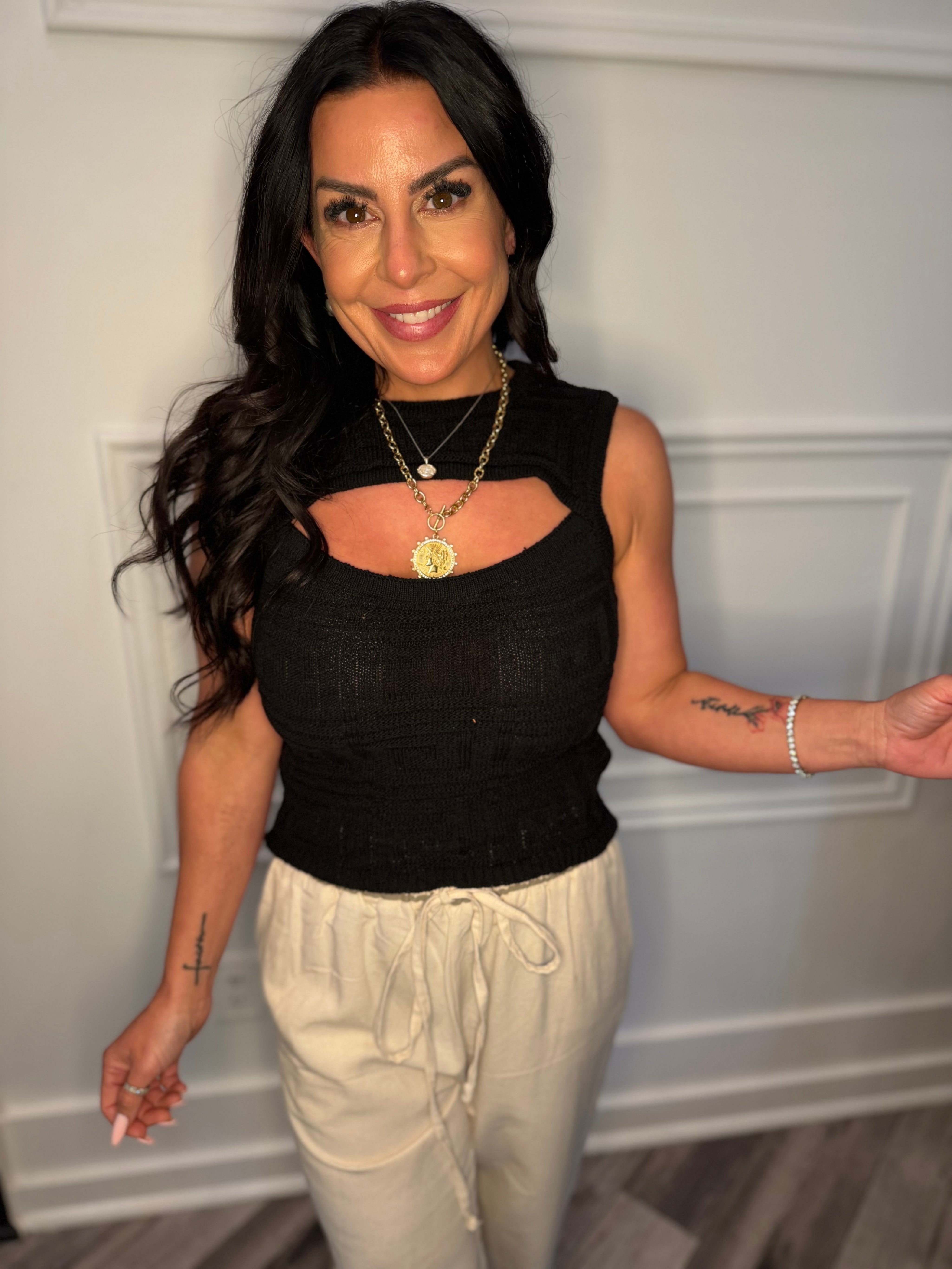 Chic Black Knit Key Hole Top