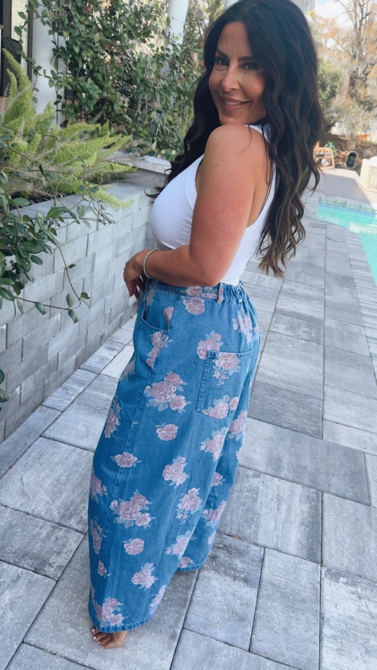 Chic Denim and Floral Jeans