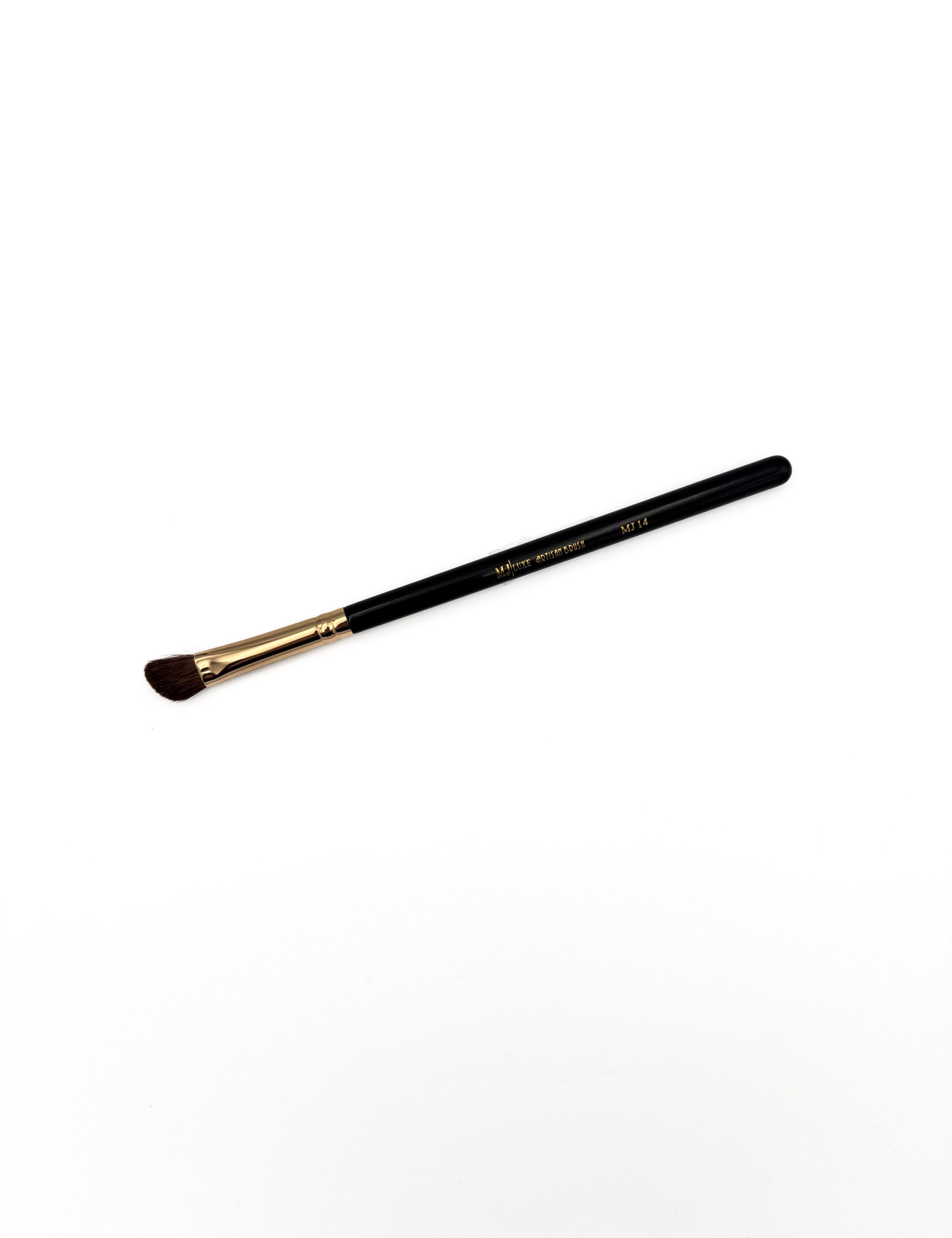 14MJBRUSH_5b22148d-e5ad-487e-97cd-1fccb7ee6000.jpg