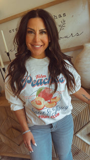 Fresh Farm Peaches Lightweight Crewneck
