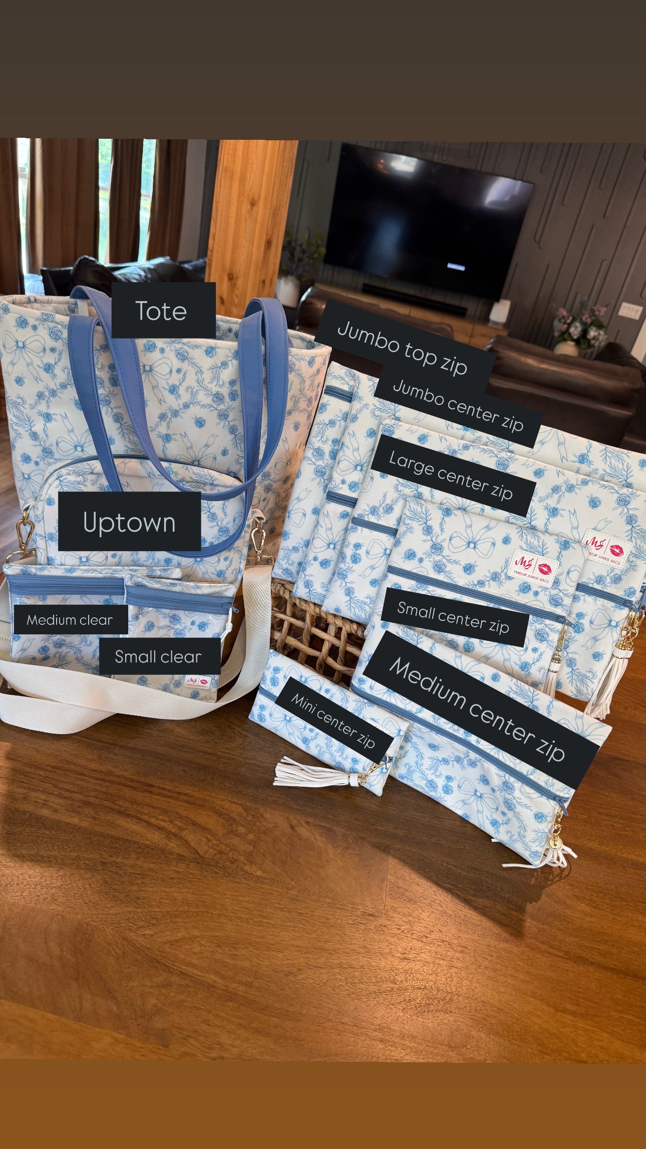 Jeaneane's Custom Make Up Junkie Bag Bows and Roses
