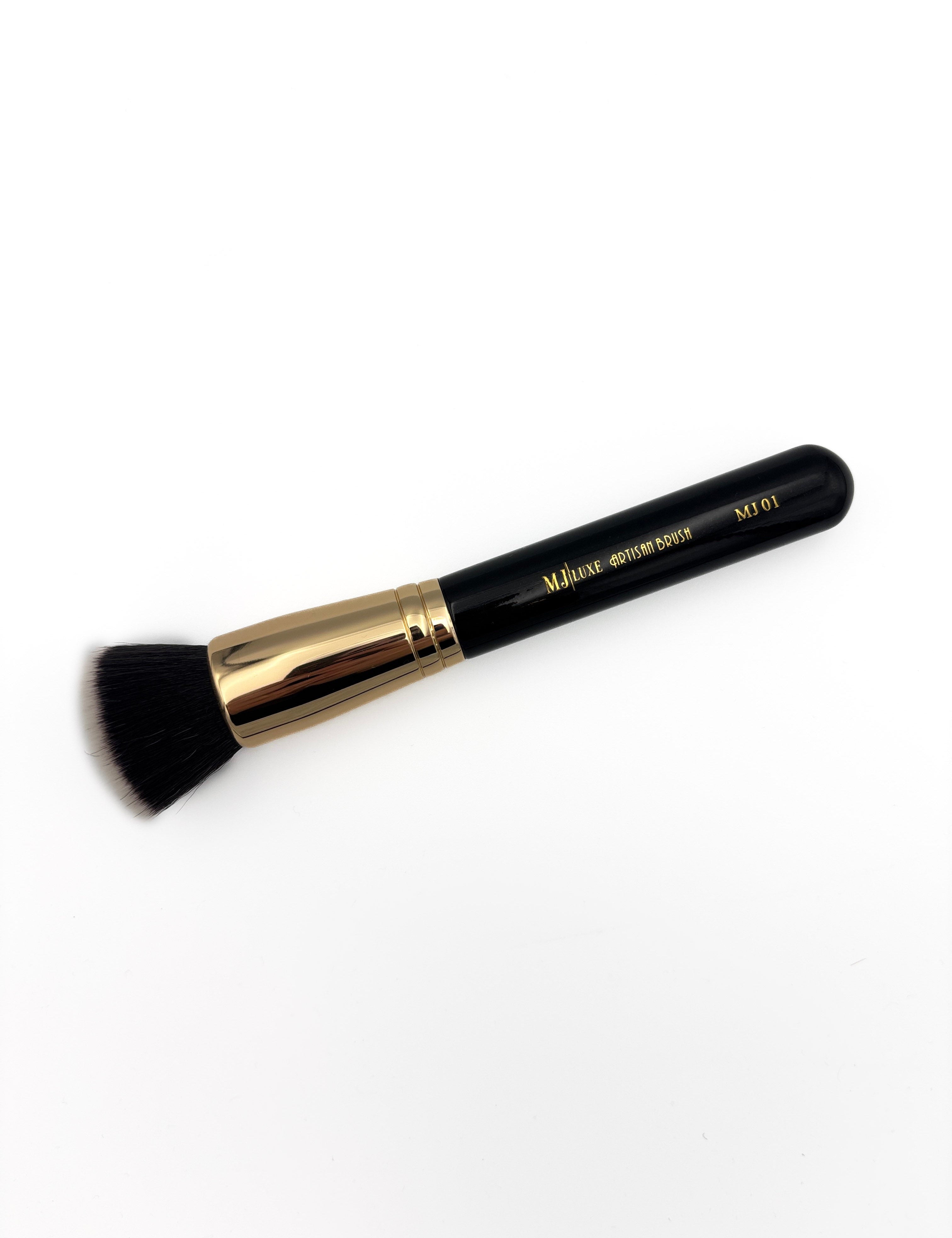 1MJBRUSH_9a33e91c-2295-4f51-a227-e2d384ba3101.jpg