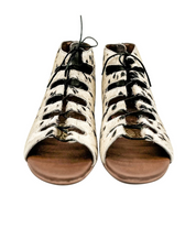 Nola Sandals in Black and White