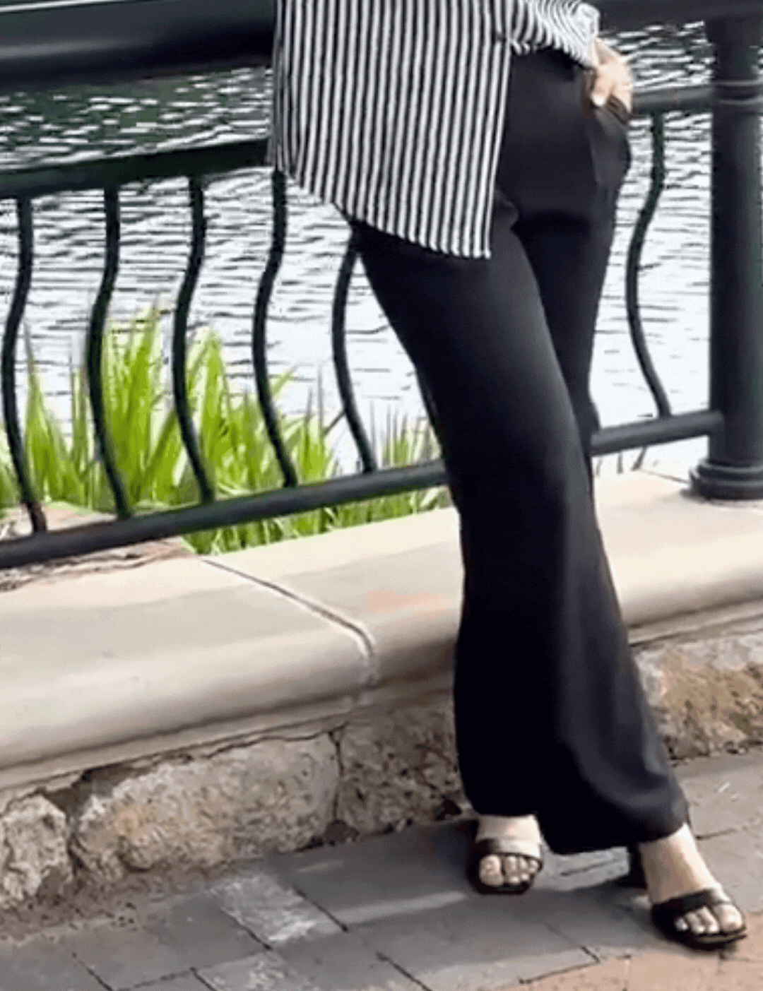 22_4640a2ff-e8ee-478f-b55f-08dbf7a9b73d.gif