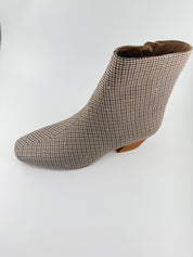 Corky Brown Houndstooth