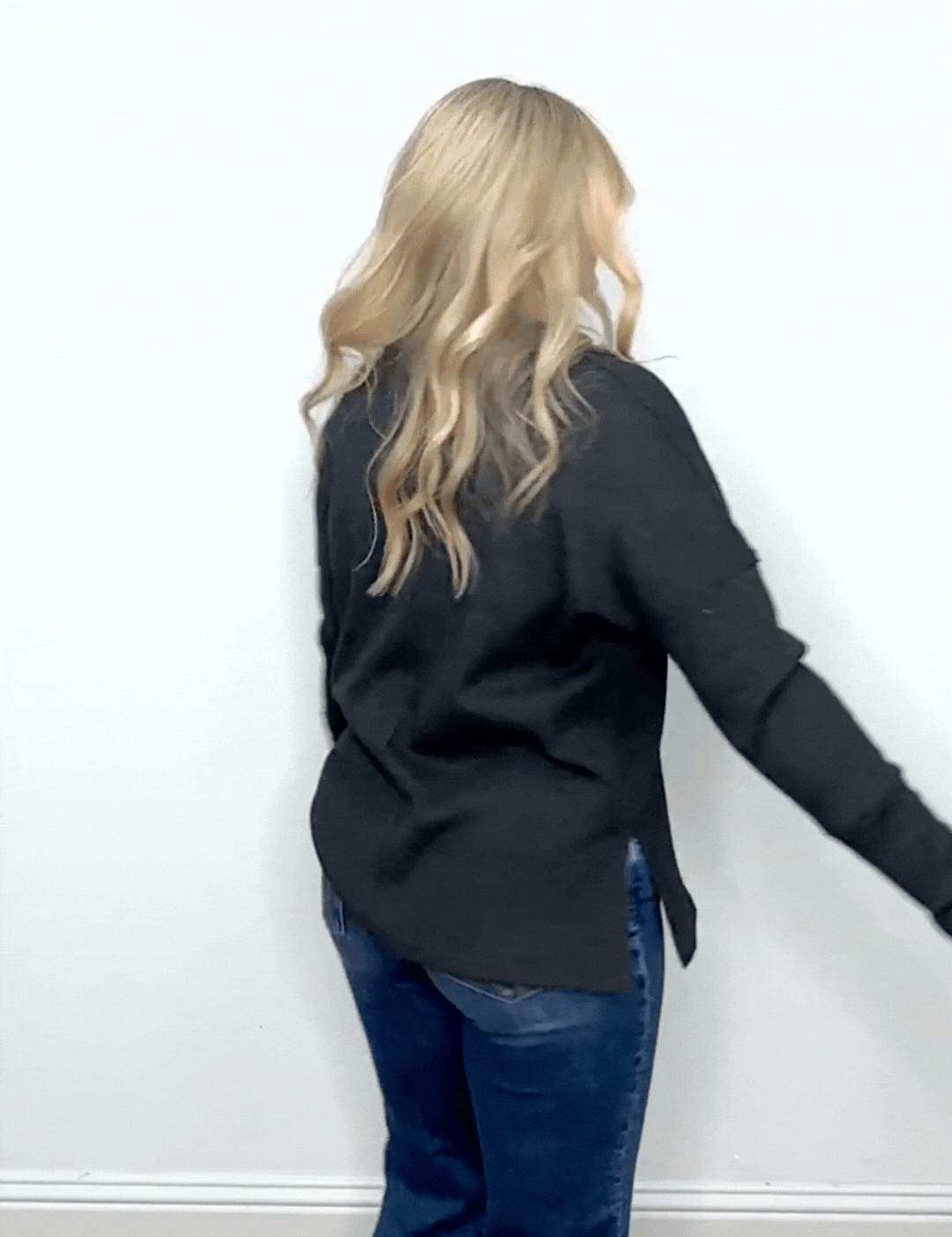 24_89ea6bd4-a01b-411e-b42c-3cf8f7c9bccd.gif