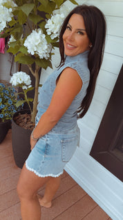 Chic Light Wash Denim Button Up Sleeveless Top  Stich&Co