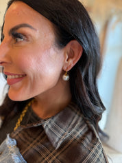 Gold and Pearl Chic Dangle Earring
