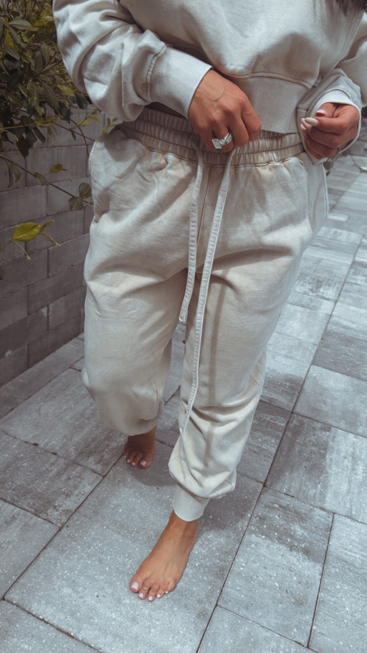 Stich and Co Luxe Beige Joggers