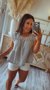 White Cream Eyelet Lace Detail Risen Jean Shorts