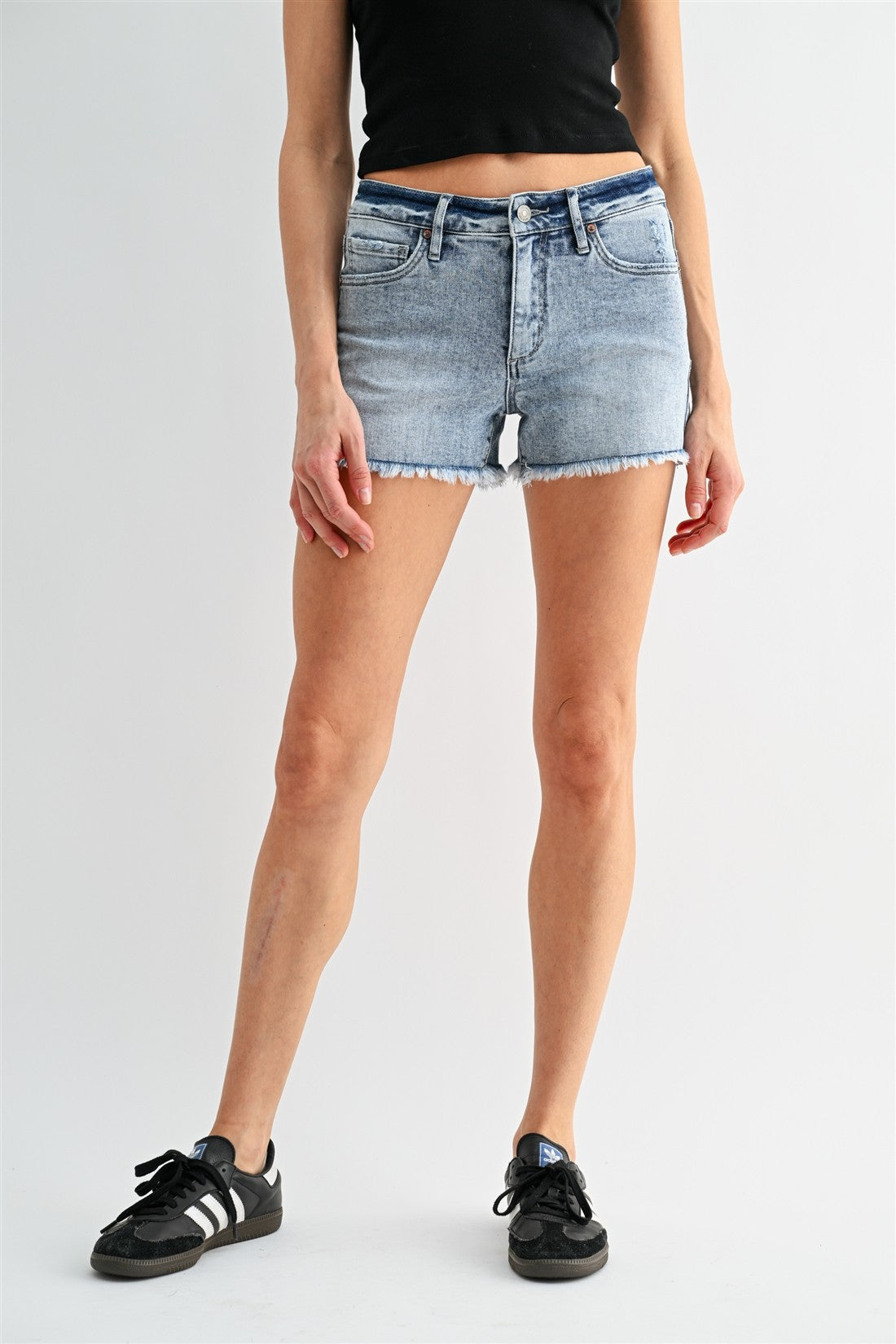 Mica Denim Mid Rise Shorts  30a