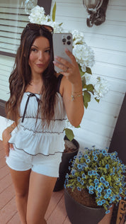 Chic Bow Tie Front Crop Top