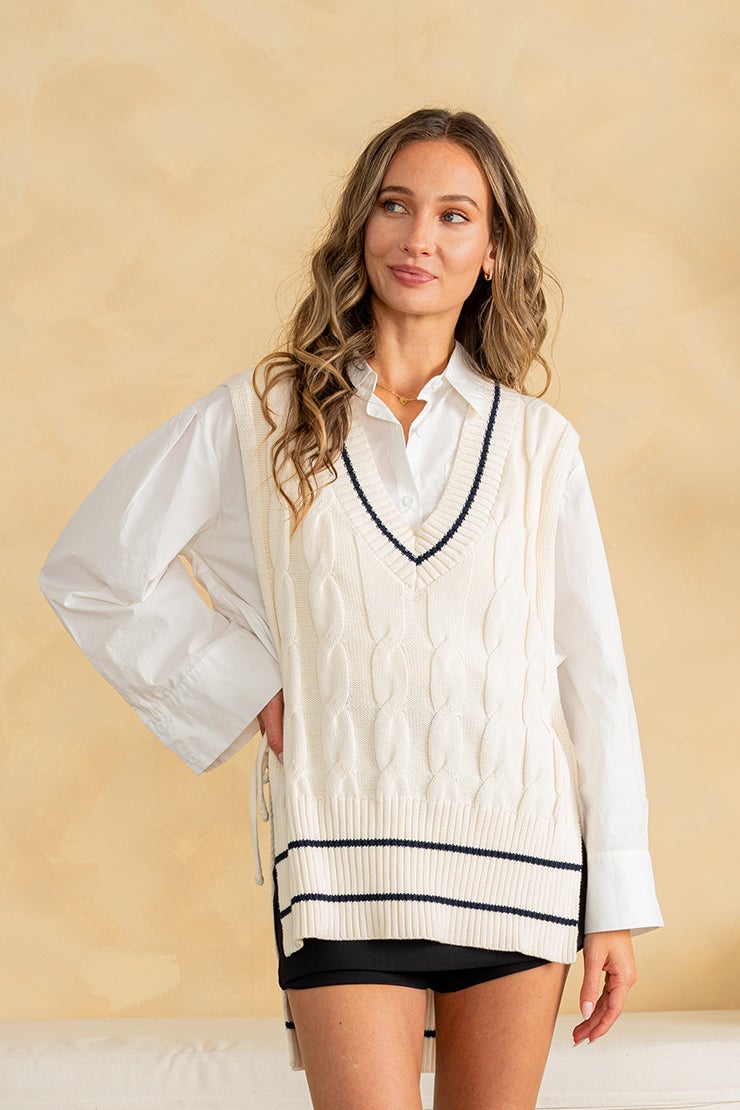 CREAM KNIT STRIPE VEST