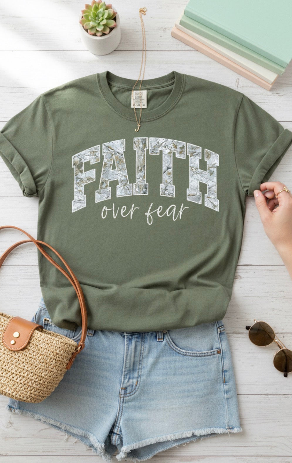 Faith Over Fear Graphic Tee