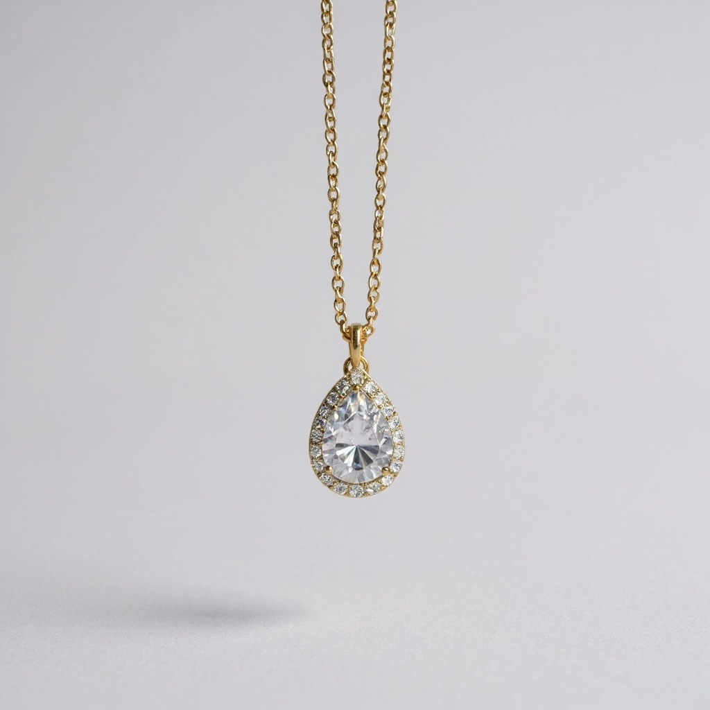 Bella Neane Stunning Tear Drop Pendant Necklace
