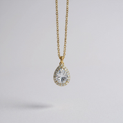 Bella Neane Stunning Tear Drop Pendant Necklace