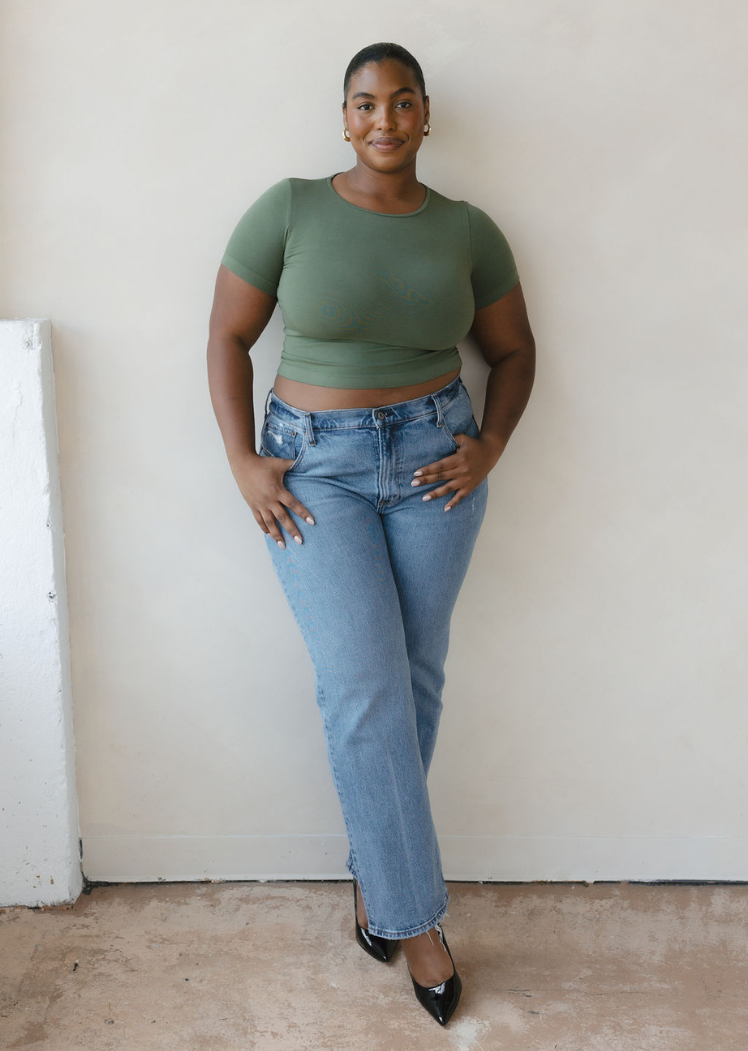 Short Sleeve Waist Length Top (DW)