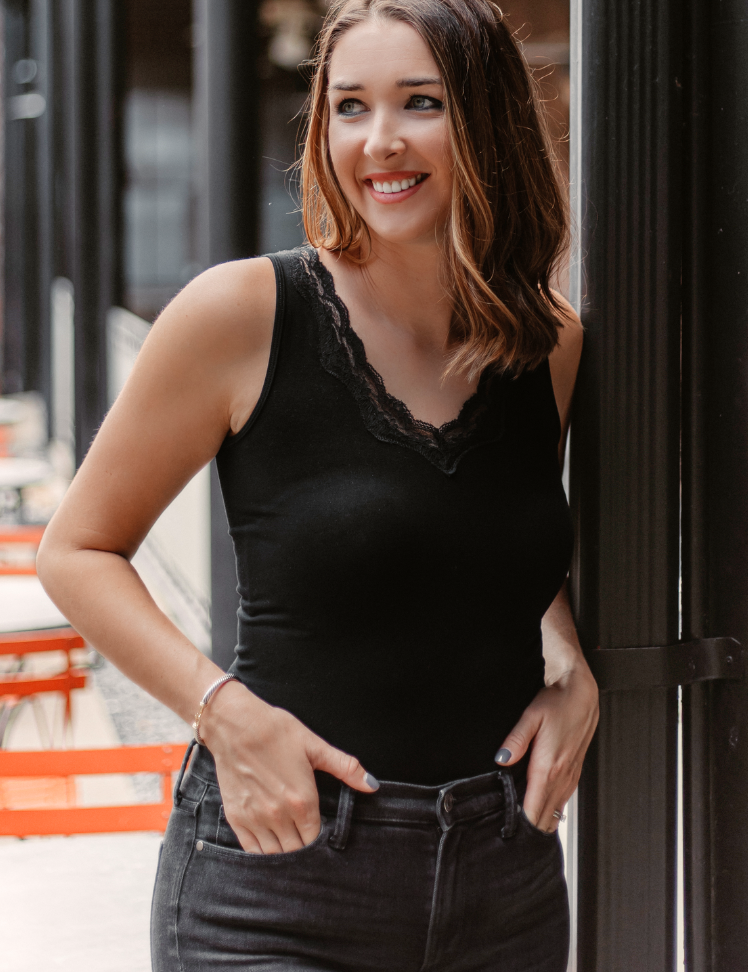 Lace Trim V Neck Tank (DW)