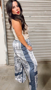 Almond And Lace Button POL Tank 30A