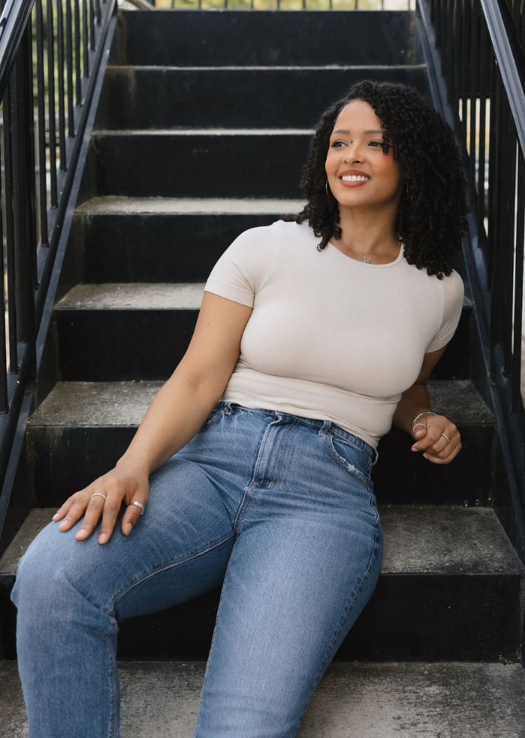 Short Sleeve Waist Length Top (DW)