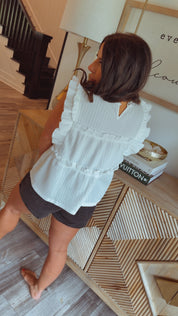 Chic White Ruffle Sleeve Blouse