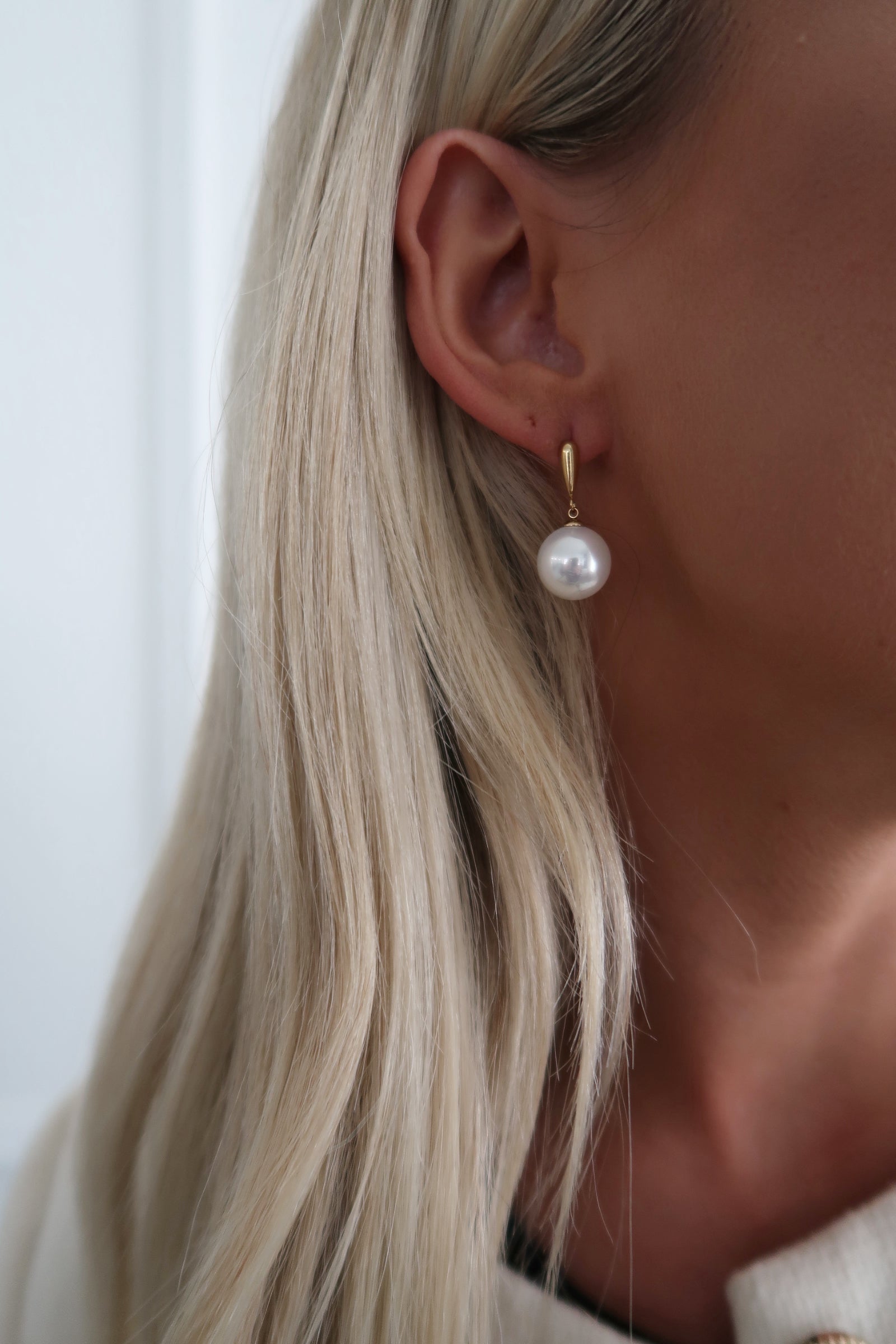 MOLLY EARRINGS ￼