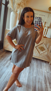 Stitch and CO Grey and Grommit Embelshed Elevated Top