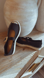 Black Natural Close Toe Platform Shoes