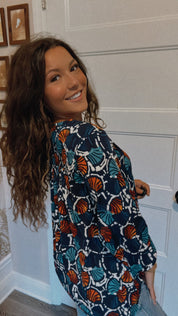 Navy and Rust Bubble Sleeve Vneck Top