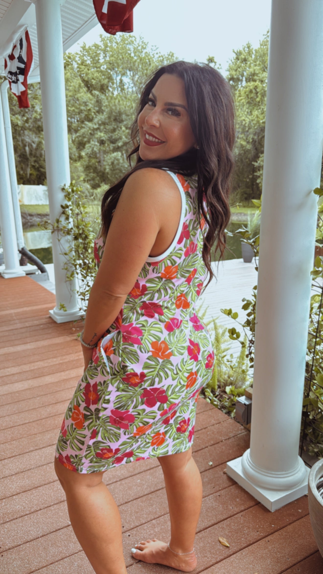 Chic Lightweight Multifloral Zip Up Dress