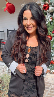 Chic Black Lightweight Blazer With Stiped Cuff