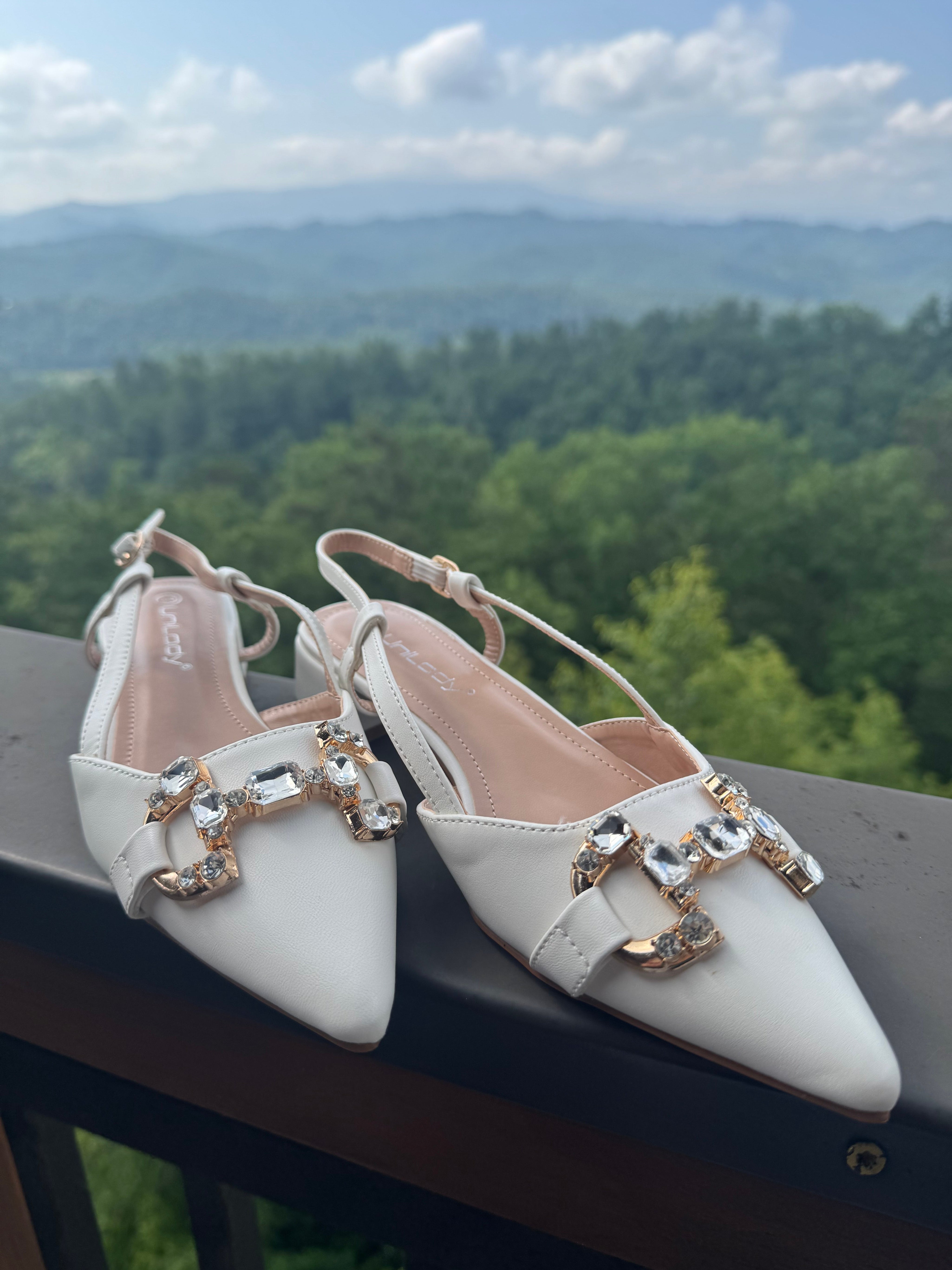 Chic White and Gold Diva Sparkle Flats