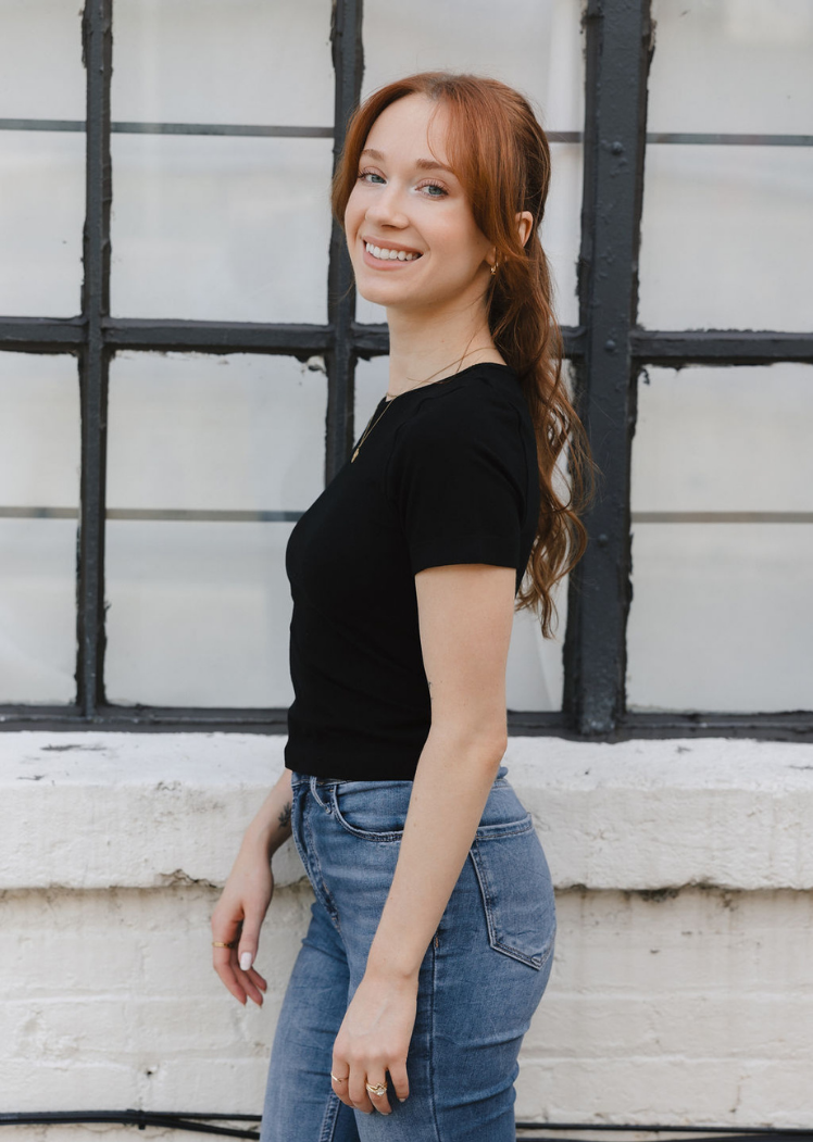 Short Sleeve Waist Length Top (DW)