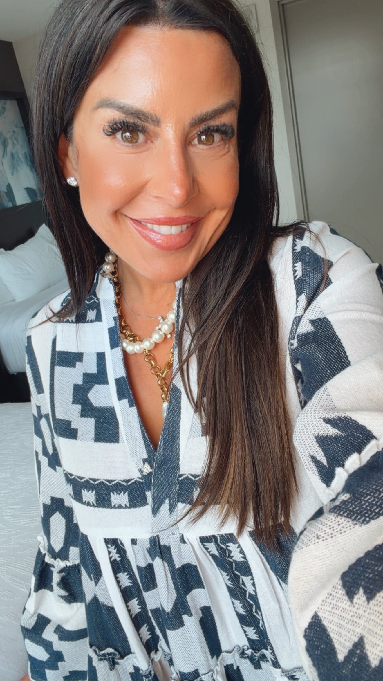 Chic Blue and White Patterned Dress
