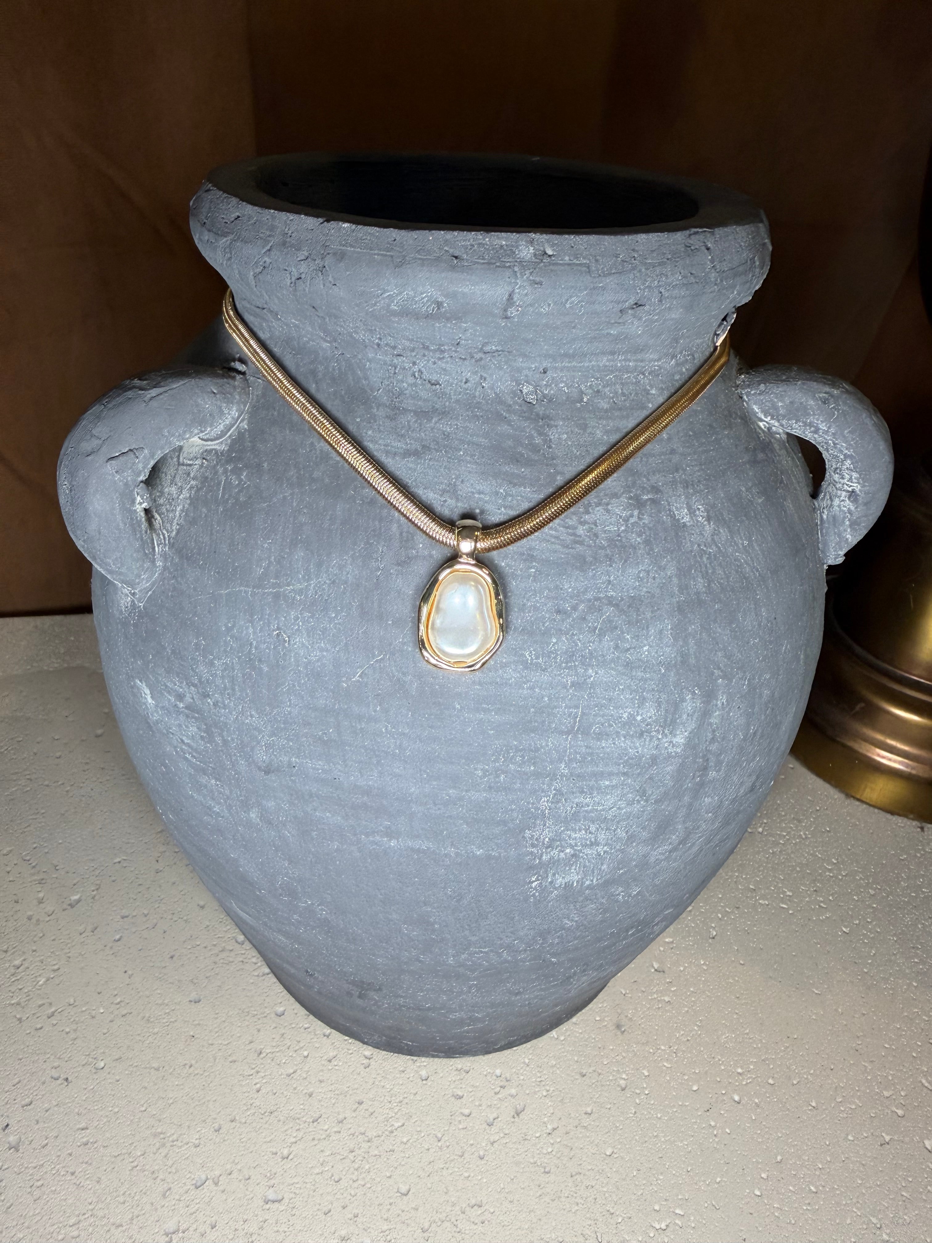 Chunky Gold Chain  And Pearl Nekclace