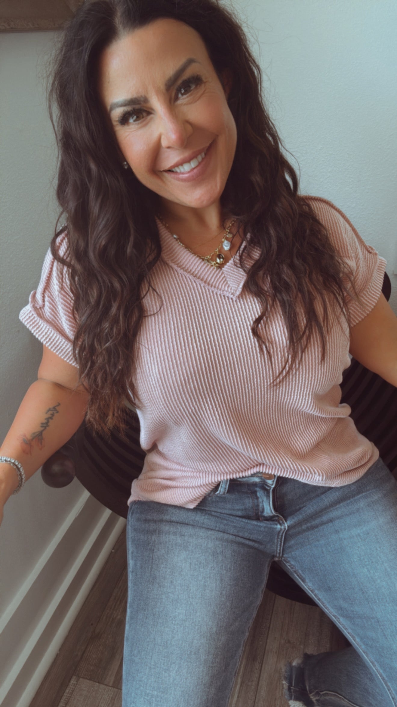 Mauve Ribbed Everyday V-neck Top