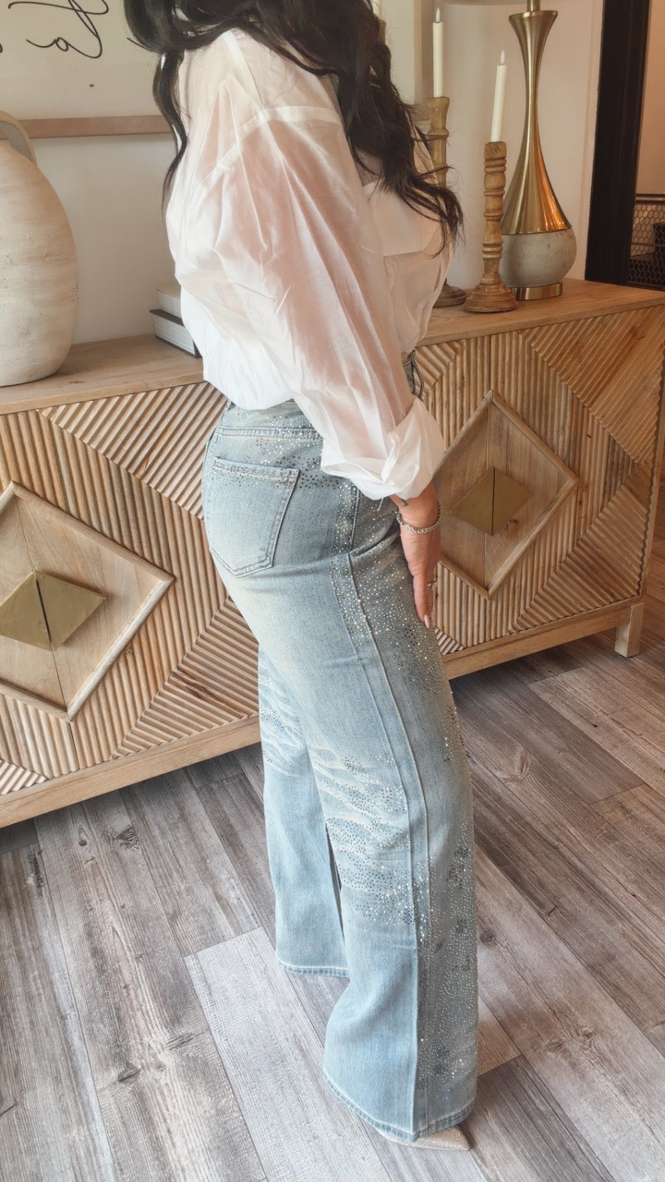 “HEY THERE HOTTIE” Light Wash Diamond Sparkle Jeans