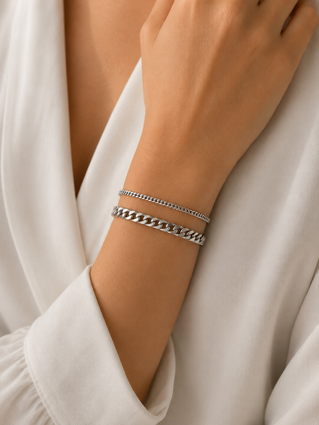 ✨The Seaside Silver Bracelet✨