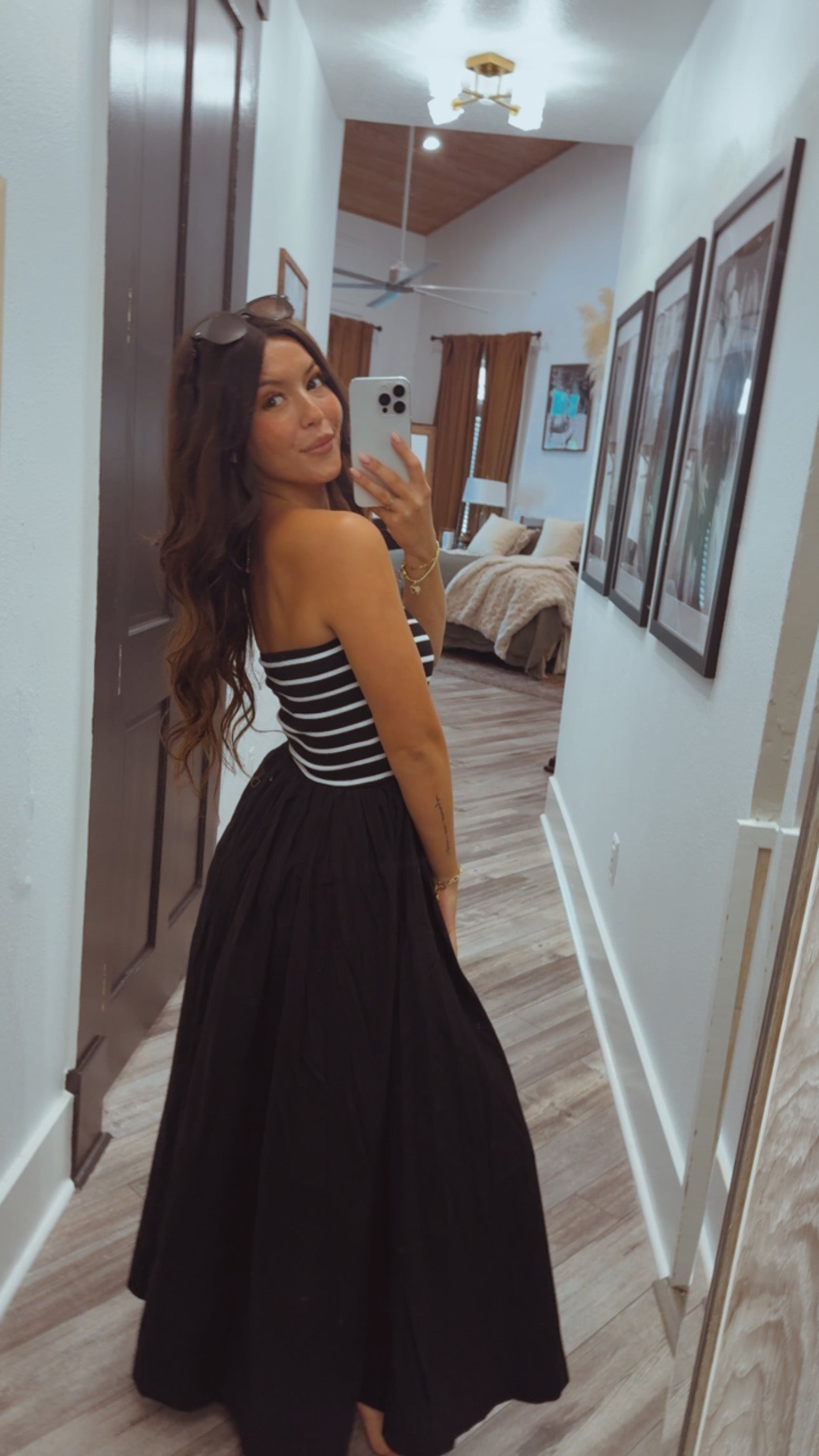 Chic Black and  White Striped Strapless Dress