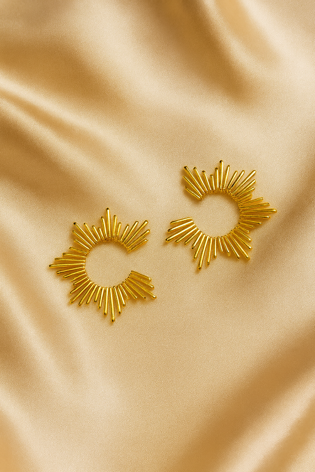 Bella Neane Diva Gold Sun earrings