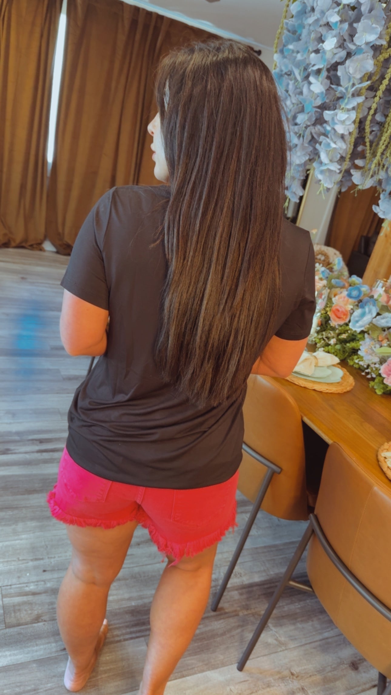 Fuchsia Mid Rise Frayed Hem Shorts