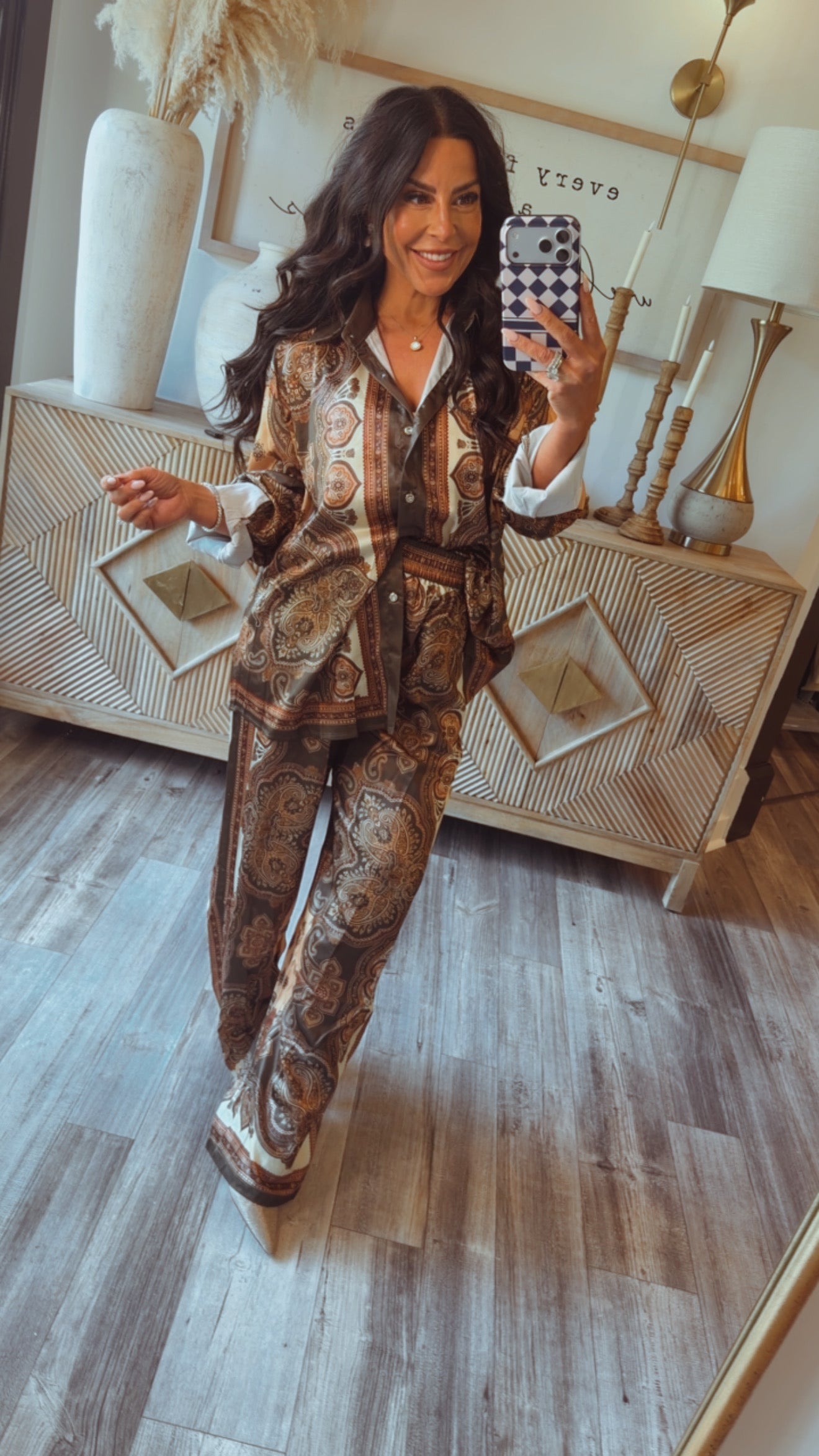 “Living in Luxury” Luxe Elegant Brown and Olive Paisley 2 Piece Set