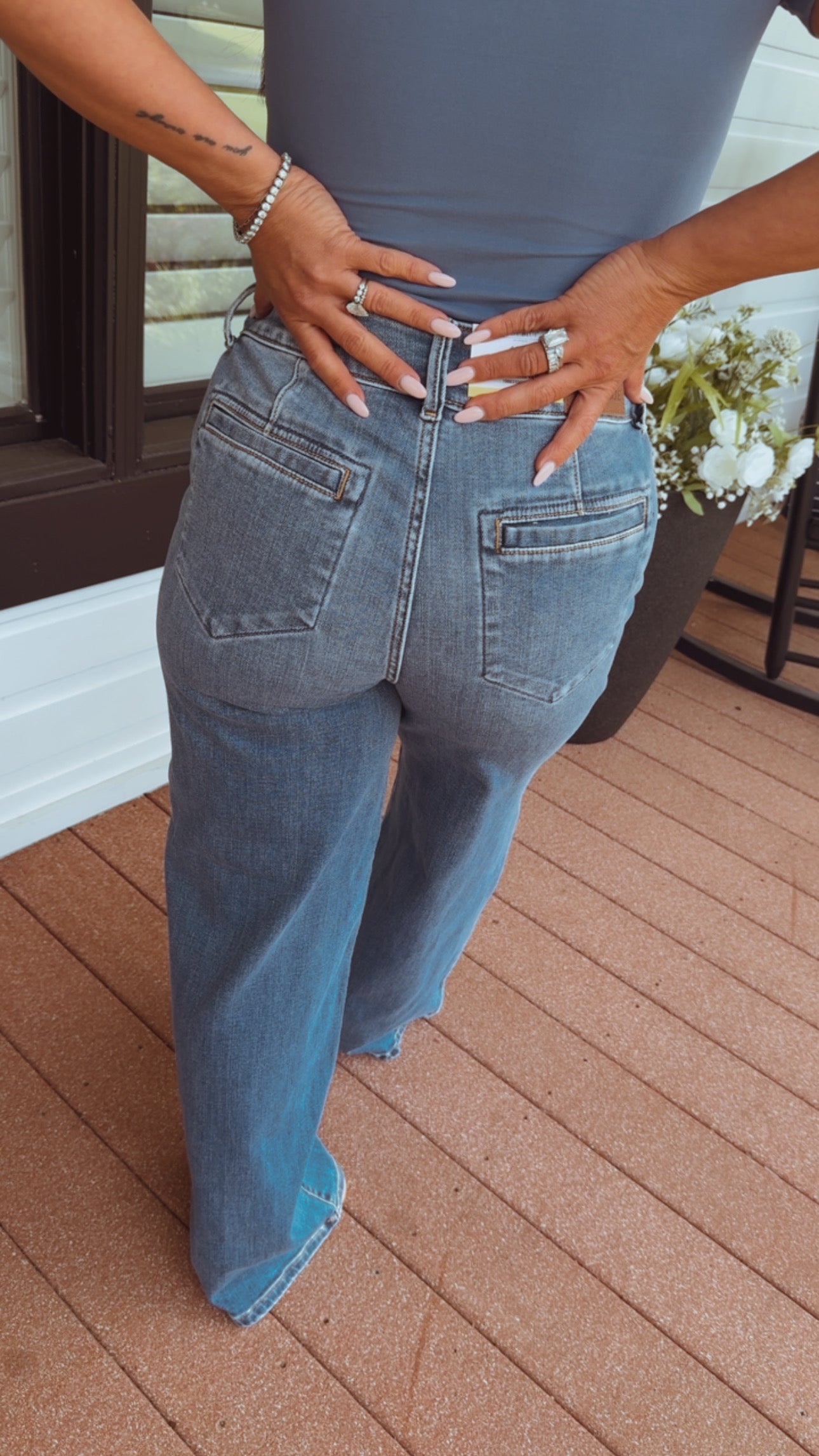 Judy Blue High Rise Medium Wash Colum Trouser Jeans