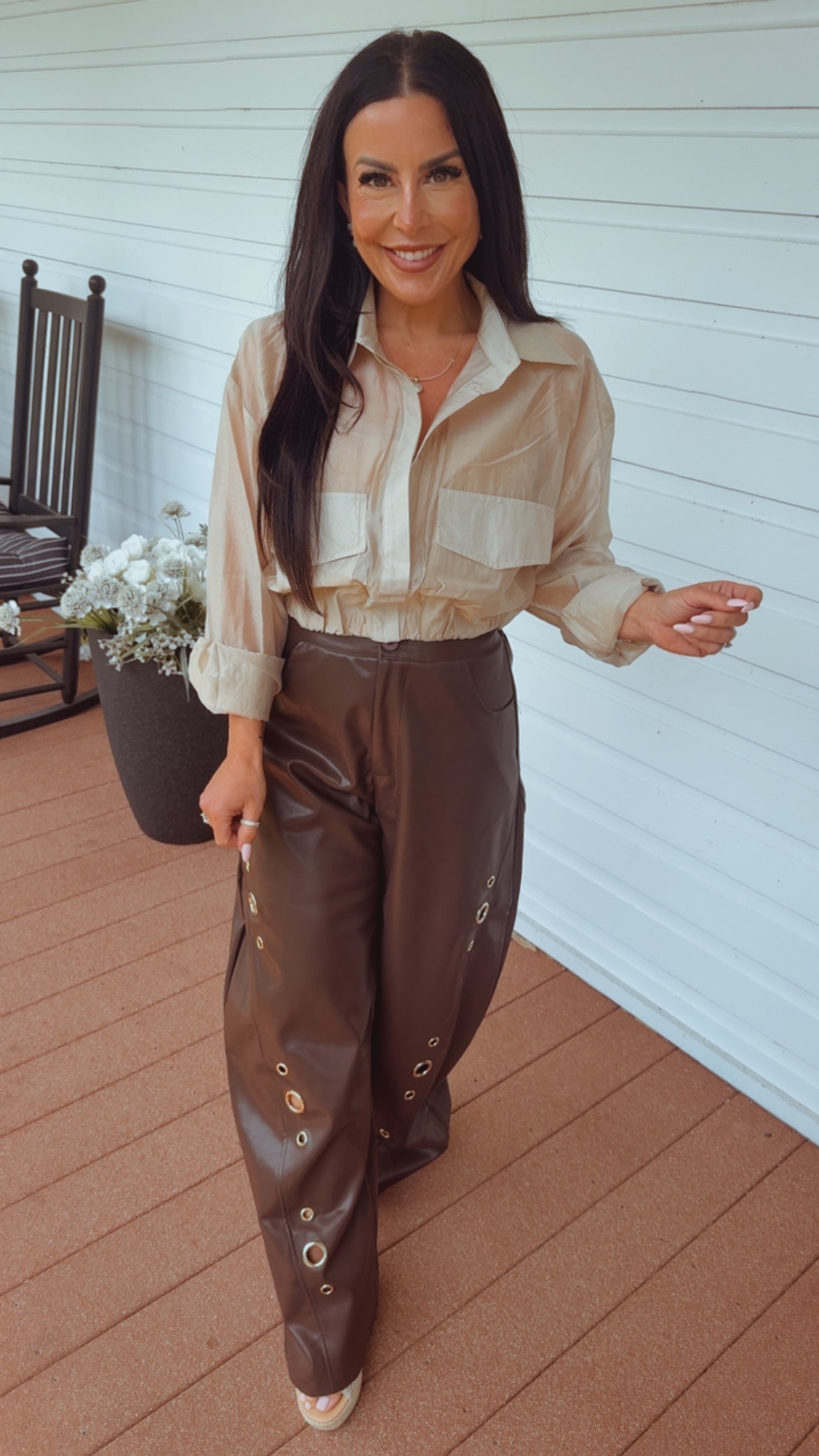 “The Show Stopper ” Sassy Beige Lightweight Long Sleeve Button Up Crop Blouse