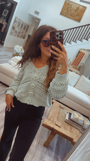 Ultra Soft Chic Green Knit Pol Cropped Cardi
