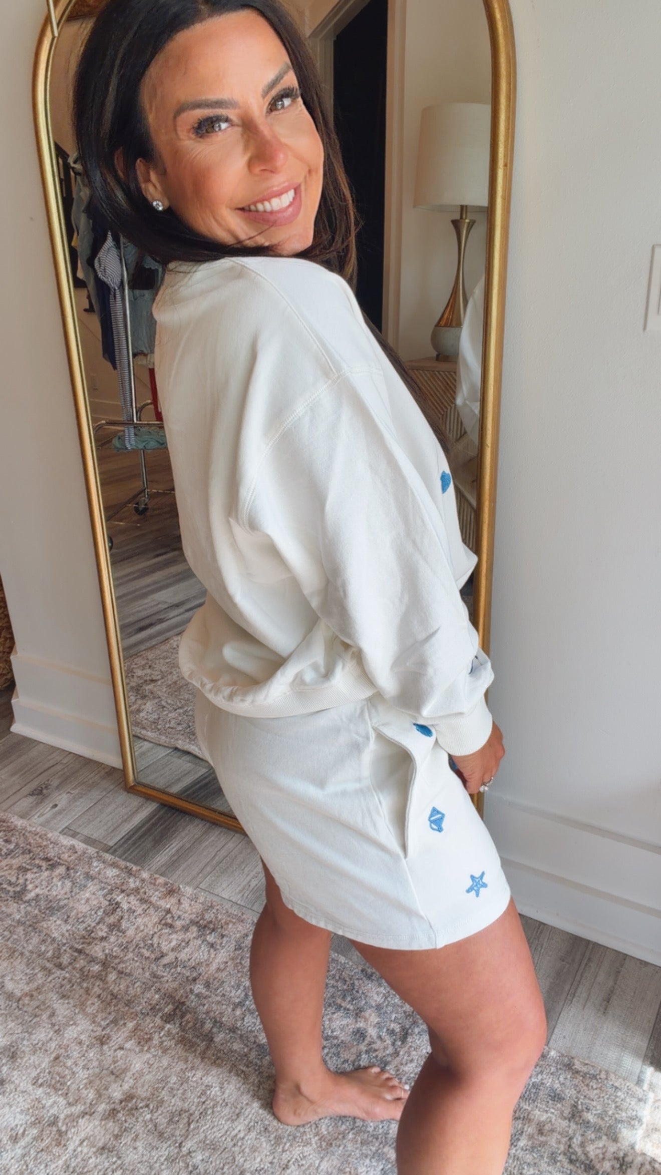 White and Blue Seashell Embroidered Shorts Stich&Co