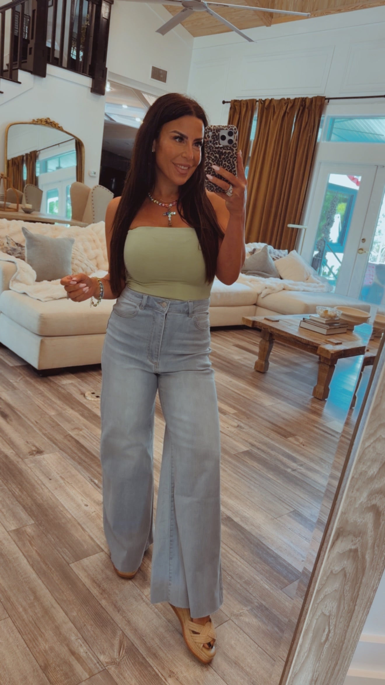 High Rise Light Wash Wide Leg Jeans Stitch&CO