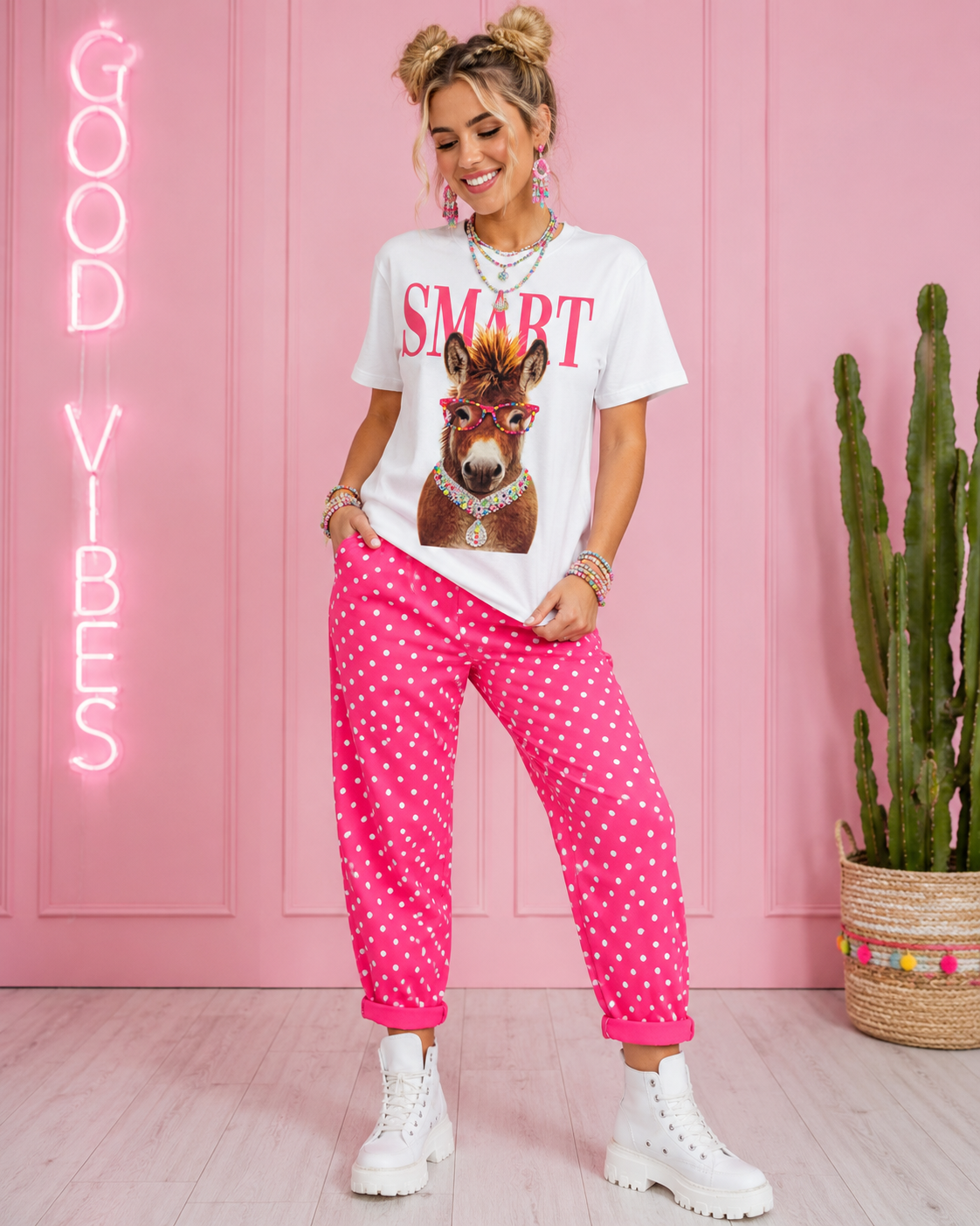 NEON Smart A*s White Graphic Tee